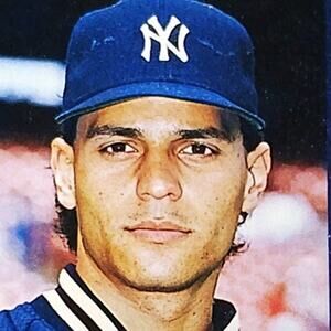 1993 Score Randy Velarde #219 New York Yankees 2B MLB Baseball Card NM